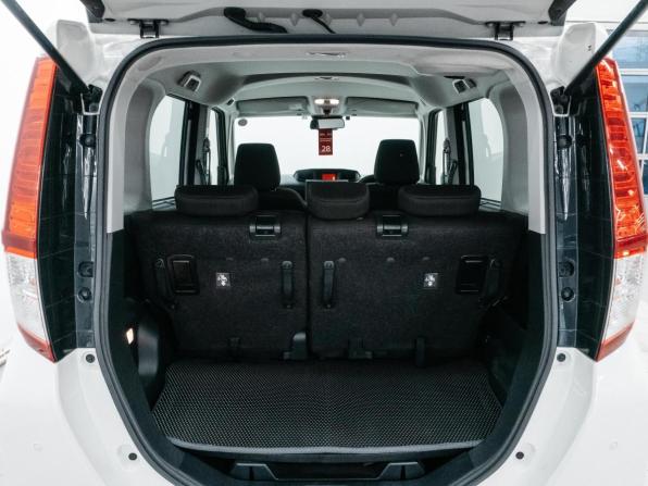 Toyota Roomy I Рестайлинг с пробегом 2021 года, цена 1 050 000 рублей, 107627 км, минивэн, Автокод Объявления