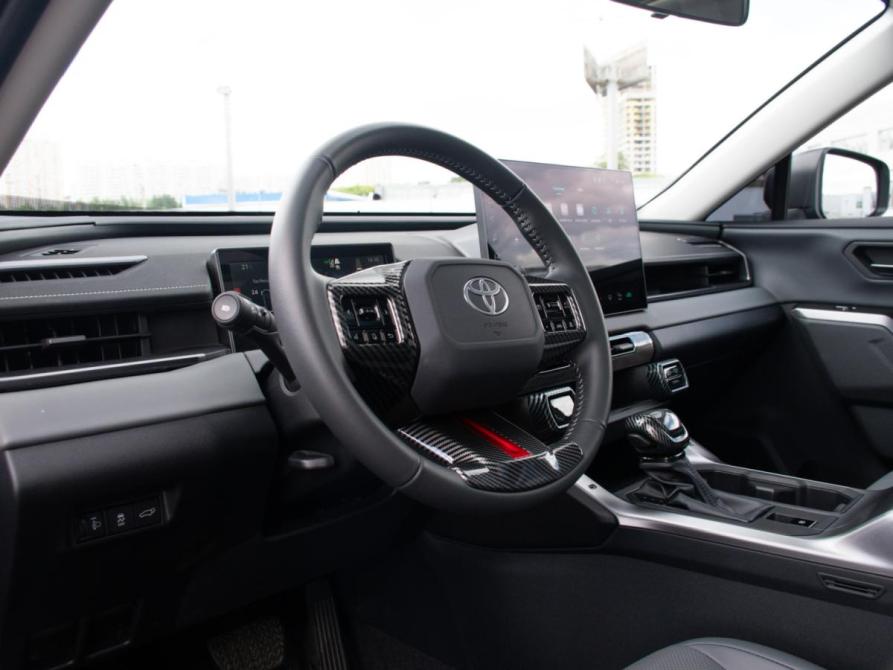 Toyota RAV4 VI (XA60) Москва  - изображение 12
