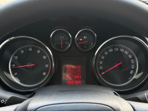 Opel Astra J с пробегом 2011 года, цена 599 000 рублей, 185159 км, хэтчбек, Автокод Объявления