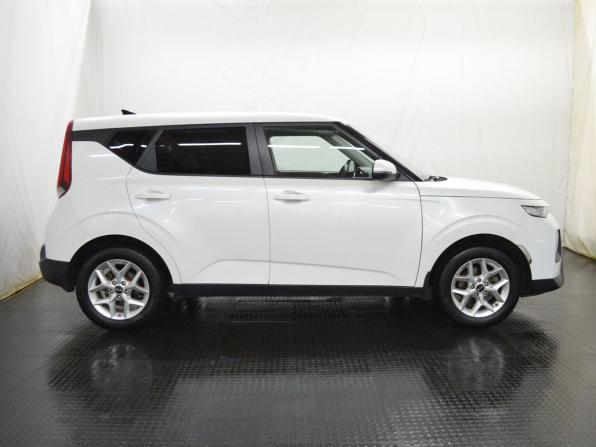 Kia Soul III с пробегом 2020 года, цена 1 750 000 рублей, 135747 км, хэтчбек, Автокод Объявления