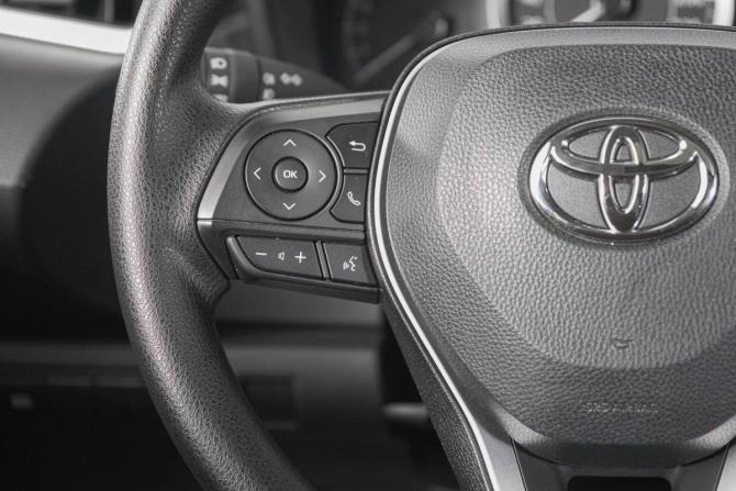 Toyota Corolla XII (E210) с пробегом 2022 года, цена 2 329 000 рублей, 27812 км, седан, Автокод Объявления