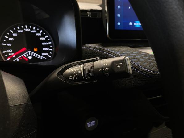 Haval Jolion I с пробегом 2023 года, цена 1 850 000 рублей, 29684 км, внедорожник, Автокод Объявления
