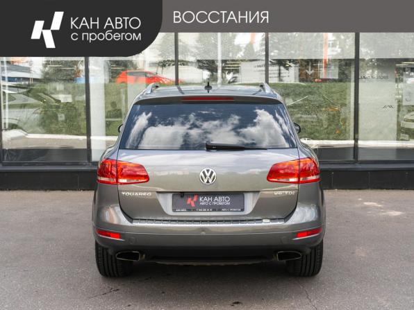 Volkswagen Touareg II с пробегом 2011 года, цена 1 802 700 рублей, 307263 км, внедорожник, Автокод Объявления