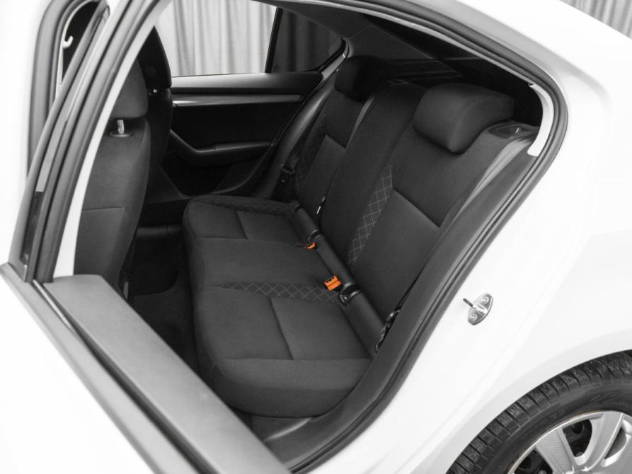 Skoda Octavia III (A7) Рестайлинг Москва  - изображение 12