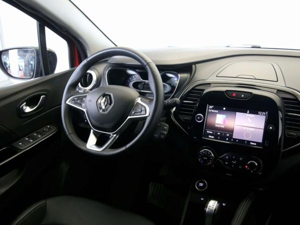 Renault Kaptur I Рестайлинг с пробегом 2020 года, цена 1 250 000 рублей, 232880 км, внедорожник, Автокод Объявления