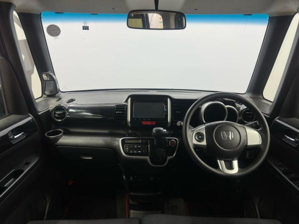 Honda N-BOX I Рестайлинг с пробегом 2017 года, цена 949 900 рублей, 118900 км, микровэн, Автокод Объявления