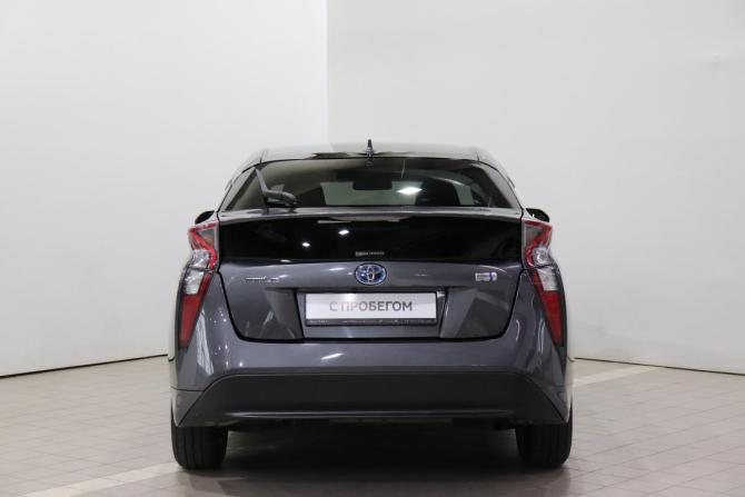 Toyota Prius IV (XW50) с пробегом 2017 года, цена 1 500 000 рублей, 105483 км, лифтбек, Автокод Объявления