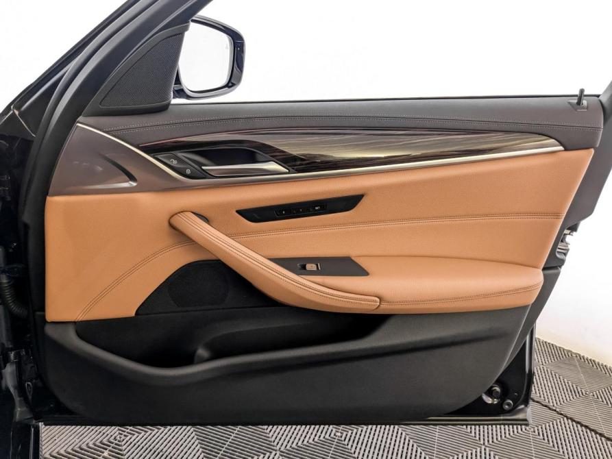 BMW 5 серии VII (G30/G31/G38) Рестайлинг Санкт-Петербург  - изображение 26