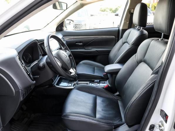 Mitsubishi Outlander III Рестайлинг 3 с пробегом 2020 года, цена 2 249 000 рублей, 120650 км, внедорожник, Автокод Объявления