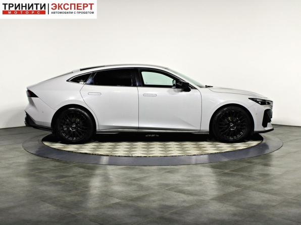 Changan UNI-V I с пробегом 2023 года, цена 2 277 000 рублей, 57592 км, лифтбек, Автокод Объявления