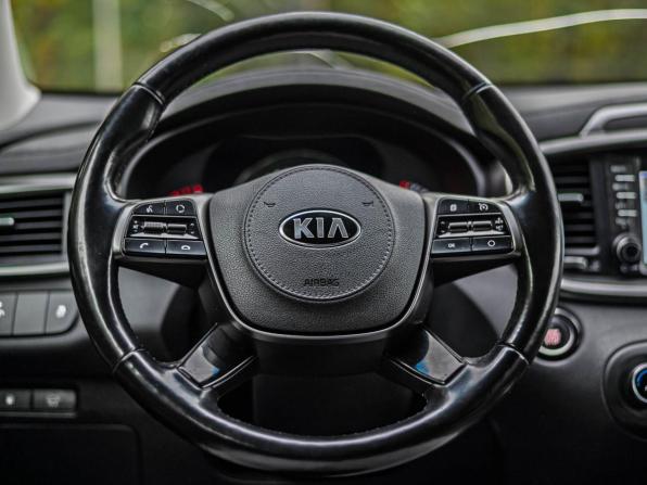 Kia Sorento III Prime Рестайлинг с пробегом 2019 года, цена 3 050 000 рублей, 140788 км, внедорожник, Автокод Объявления