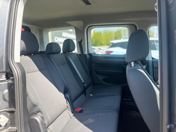 Volkswagen Caddy V с пробегом 2021 года, цена 2 350 000 рублей, 85500 км, минивэн, Автокод Объявления