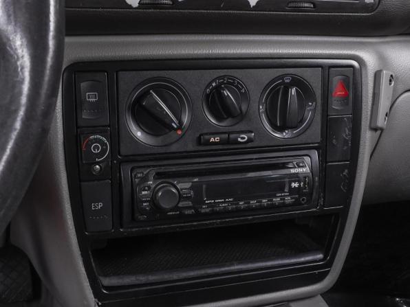 Volkswagen Passat B5 Рестайлинг с пробегом 2002 года, цена 410 000 рублей, 408313 км, универсал, Автокод Объявления