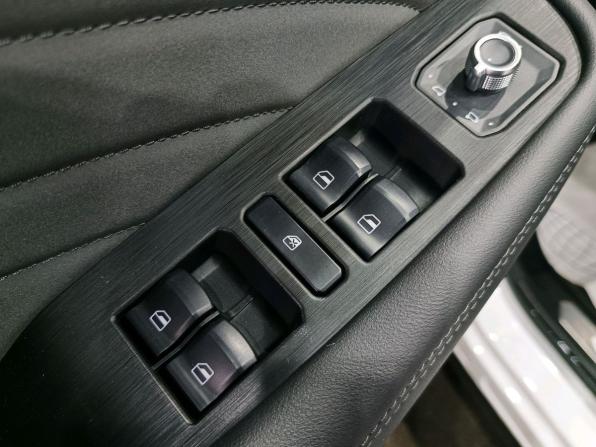 Haval F7 I Рестайлинг с пробегом 2024 года, цена 2 300 000 рублей, 29603 км, внедорожник, Автокод Объявления