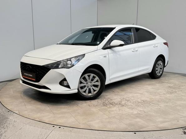 Hyundai Solaris II Рестайлинг с пробегом 2020 года, цена 1 570 000 рублей, 27697 км, седан, Автокод Объявления