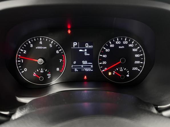 Kia Rio IV Рестайлинг с пробегом 2021 года, цена 1 675 000 рублей, 117922 км, седан, Автокод Объявления
