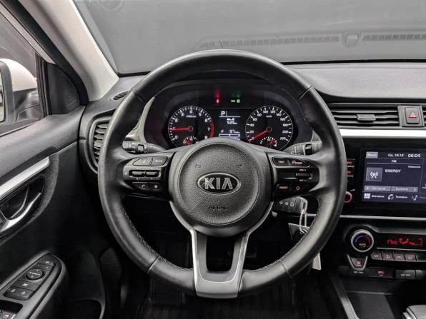 Kia Rio IV Рестайлинг с пробегом 2021 года, цена 1 870 000 рублей, 39296 км, хэтчбек, Автокод Объявления