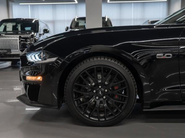 Ford Mustang VI Рестайлинг с пробегом 2019 года, цена 4 500 000 рублей, 85312 км, купе, Автокод Объявления