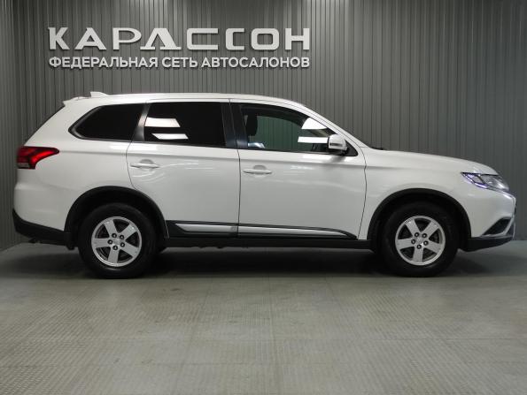 Mitsubishi Outlander III Рестайлинг 3 с пробегом 2018 года, цена 1 730 000 рублей, 135500 км, внедорожник, Автокод Объявления