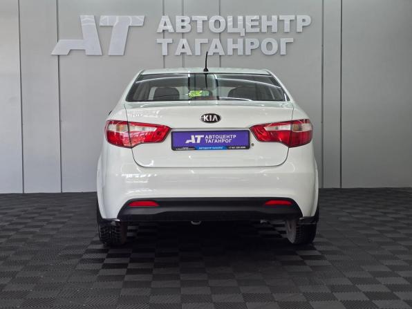 Kia Rio III с пробегом 2013 года, цена 899 000 рублей, 157300 км, седан, Автокод Объявления