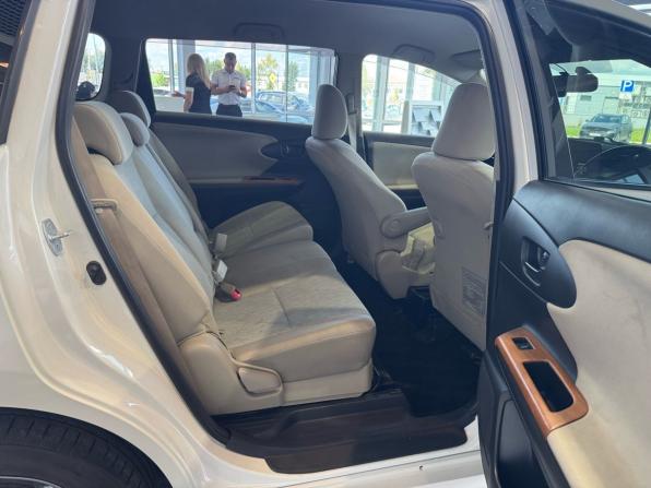 Toyota Wish II с пробегом 2010 года, цена 1 195 000 рублей, 95400 км, минивэн, Автокод Объявления