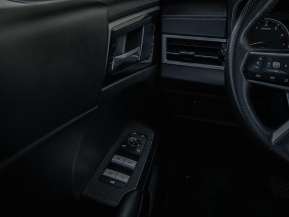 Mitsubishi Outlander IV с пробегом 2022 года, цена 3 699 000 рублей, 53000 км, внедорожник, Автокод Объявления