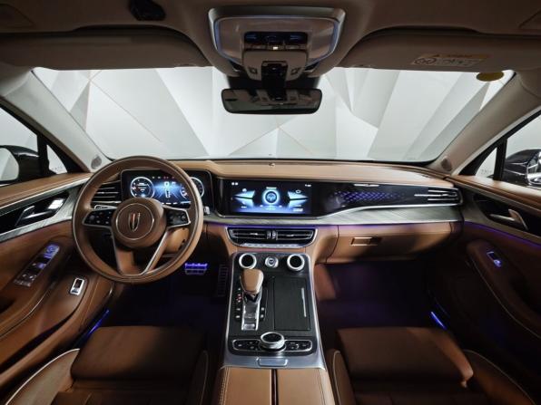 Hongqi H9 I с пробегом 2023 года, цена 3 425 000 рублей, 69847 км, седан, Автокод Объявления