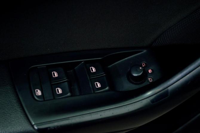 Audi Q3 I (8U) с пробегом 2013 года, цена 1 549 000 рублей, 170124 км, внедорожник, Автокод Объявления