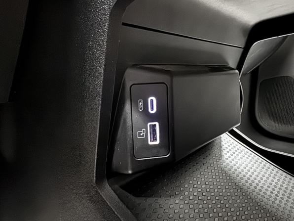 Omoda C5 I с пробегом 2022 года, цена 1 720 000 рублей, 45152 км, внедорожник, Автокод Объявления