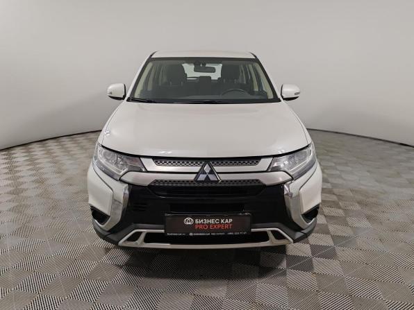 Mitsubishi Outlander III Рестайлинг 3 с пробегом 2019 года, цена 1 999 000 рублей, 135978 км, внедорожник, Автокод Объявления