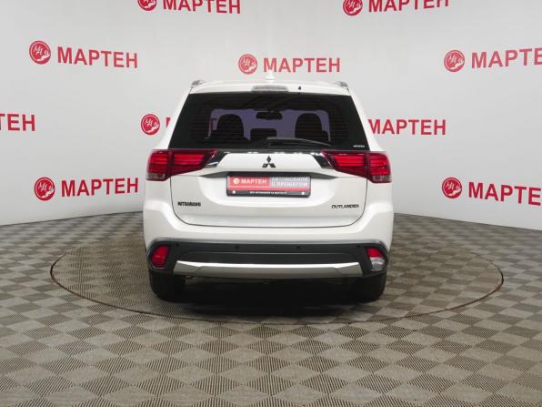 Mitsubishi Outlander III Рестайлинг 2 с пробегом 2017 года, цена 2 050 000 рублей, 97811 км, внедорожник, Автокод Объявления
