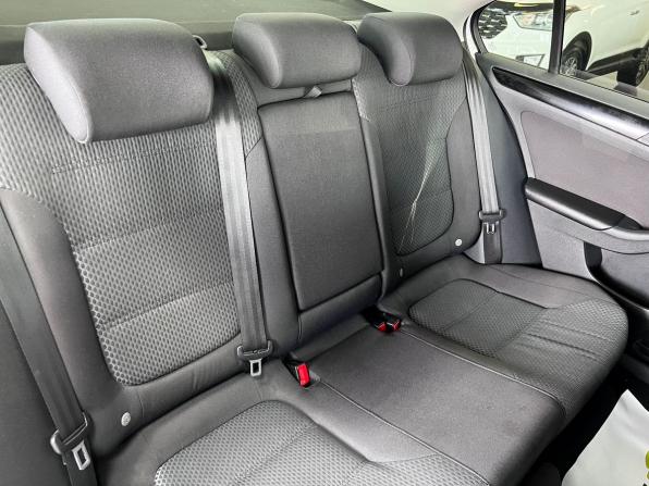 Volkswagen Jetta VI с пробегом 2012 года, цена 1 115 000 рублей, 104101 км, седан, Автокод Объявления