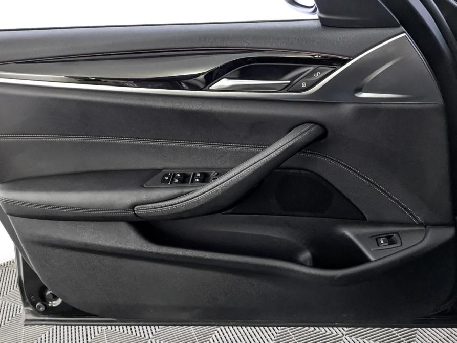 BMW 5 серии VII (G30/G31/G38) Москва  - изображение 19