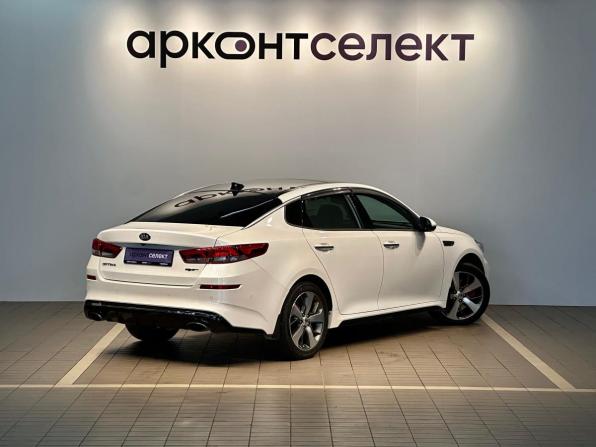 Kia Optima IV Рестайлинг с пробегом 2018 года, цена 1 950 000 рублей, 280000 км, седан, Автокод Объявления