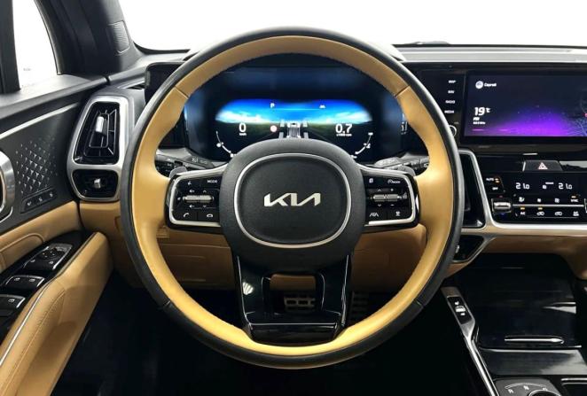 Kia Sorento IV с пробегом 2022 года, цена 3 995 000 рублей, 98812 км, внедорожник, Автокод Объявления