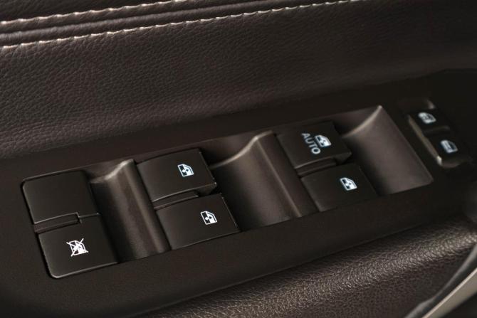 Chevrolet Captiva I Рестайлинг 2 с пробегом 2015 года, цена 1 499 000 рублей, 128497 км, внедорожник, Автокод Объявления