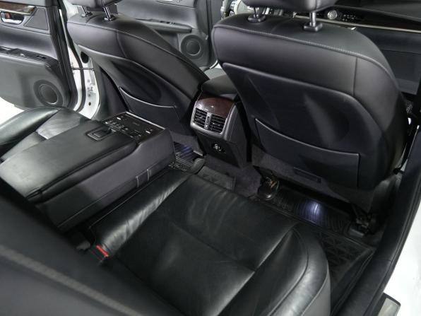 Lexus ES VI с пробегом 2013 года, цена 2 270 000 рублей, 125000 км, седан, Автокод Объявления