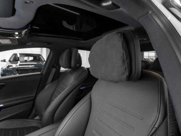 Mercedes-Benz C-Класс V (W206) с пробегом 2023 года, цена 4 860 000 рублей, 9685 км, седан, Автокод Объявления