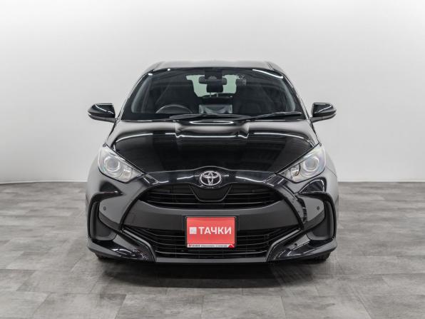 Toyota Yaris IV с пробегом 2020 года, цена 1 075 000 рублей, 56689 км, хэтчбек, Автокод Объявления