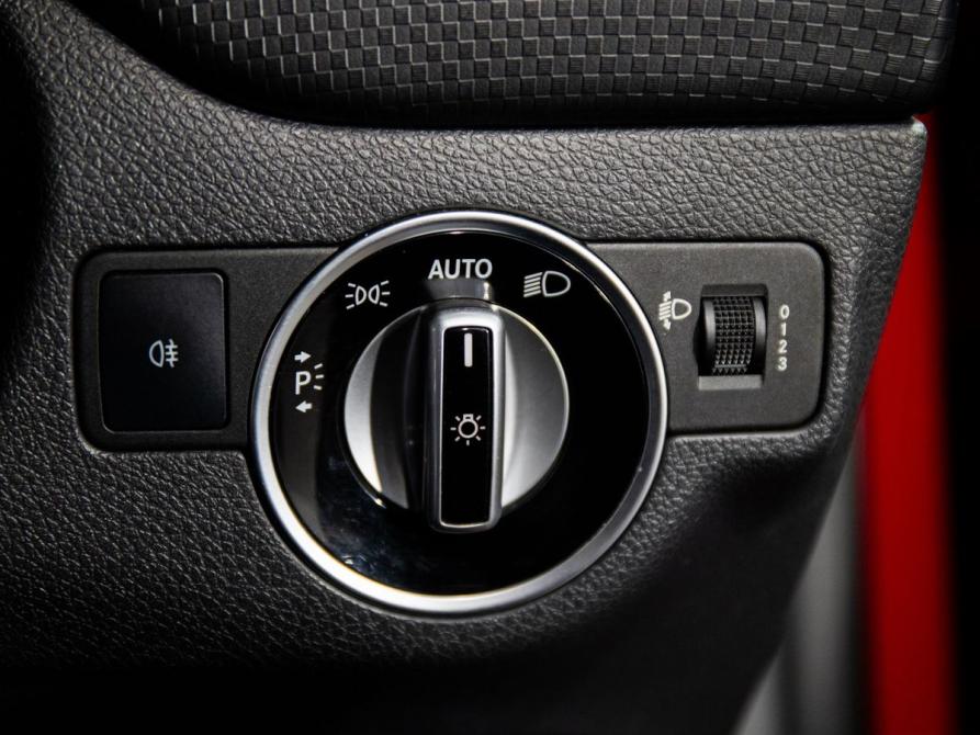 Mercedes-Benz A-Класс III (W176) Иркутск  - изображение 15