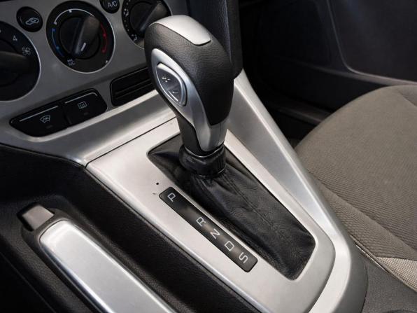 Ford Focus III с пробегом 2012 года, цена 617 000 рублей, 210397 км, хэтчбек, Автокод Объявления