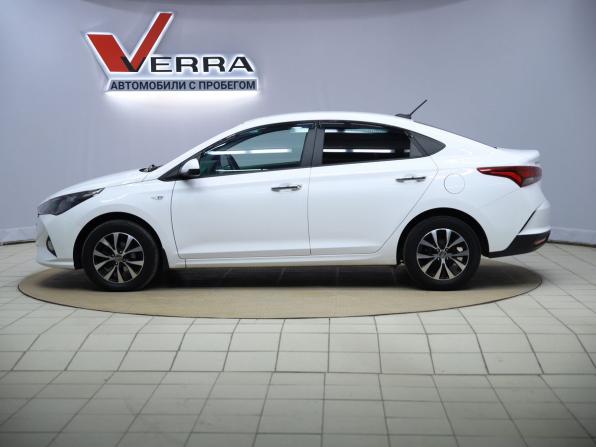 Hyundai Solaris II Рестайлинг с пробегом 2021 года, цена 1 550 000 рублей, 86313 км, седан, Автокод Объявления