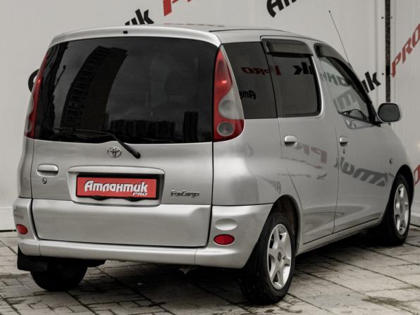 Toyota FunCargo с пробегом 2002 года, цена 420 000 рублей, 216994 км, минивэн, Автокод Объявления