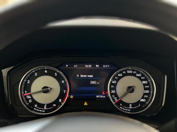 Volkswagen Touareg III с пробегом 2020 года, цена 4 899 000 рублей, 90000 км, внедорожник, Автокод Объявления
