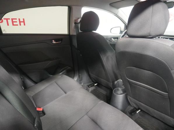 Hyundai Solaris II с пробегом 2019 года, цена 1 384 000 рублей, 133441 км, седан, Автокод Объявления