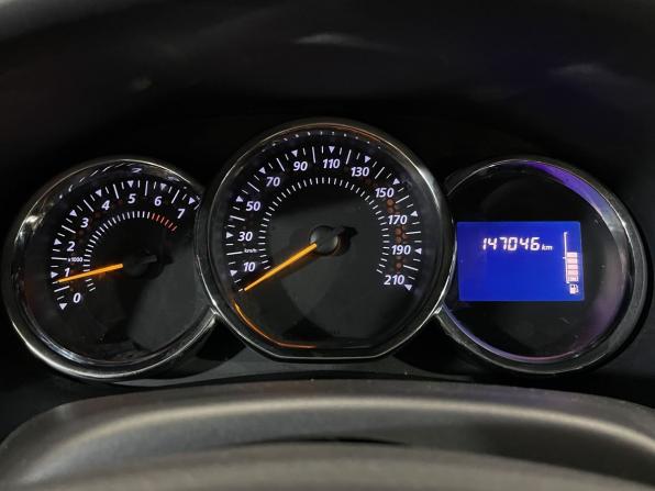 Renault Sandero II с пробегом 2015 года, цена 871 000 рублей, 147044 км, хэтчбек, Автокод Объявления