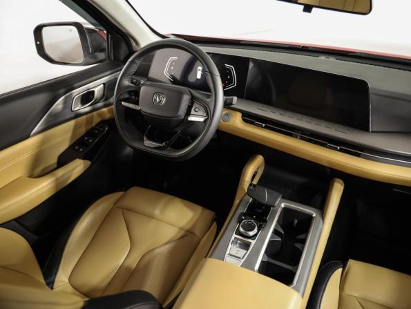 Changan Hunter Plus с пробегом 2024 года, цена 2 499 000 рублей, 28050 км, offers.body_type.unknown, Автокод Объявления