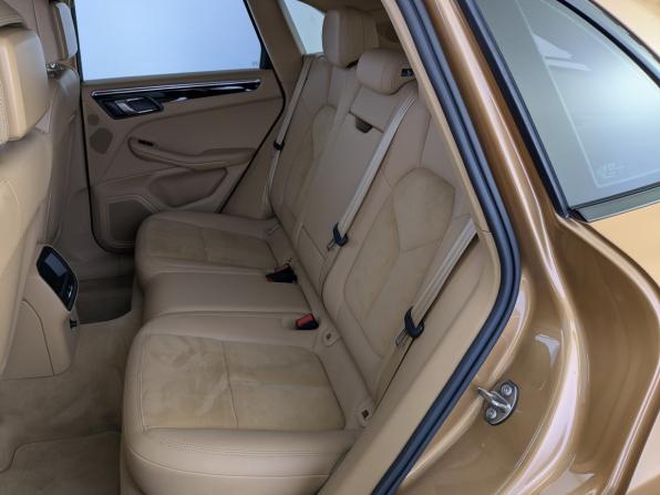 Porsche Macan I с пробегом 2015 года, цена 2 750 000 рублей, 99000 км, внедорожник, Автокод Объявления