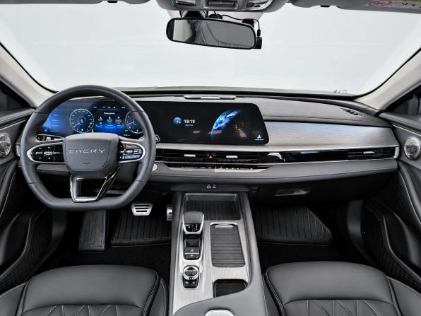 Chery Arrizo 8 с пробегом 2024 года, цена 2 349 000 рублей, 11281 км, седан, Автокод Объявления