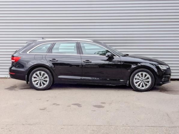 Audi A4 V (B9) с пробегом 2018 года, цена 3 040 000 рублей, 90059 км, универсал, Автокод Объявления